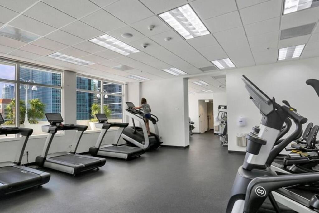 Lovely Condo With City & Ocean Views. Sleep Up To 6 People! Miami Exteriör bild